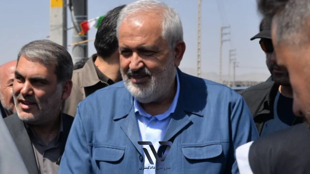 وعده وزیر نیرو برای افتتاح ۷هزار مگاوات نیروگاه خورشیدی تا پایان سال