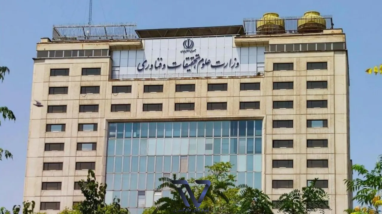 معاون وزیر علوم: در حال بررسی طرح سهساله شدن دوره کارشناسی هستیم