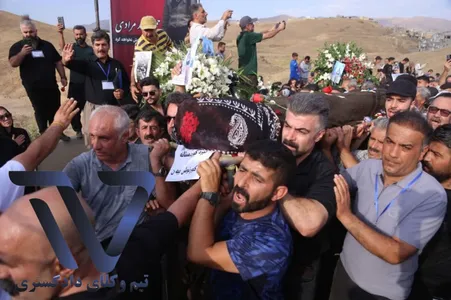 حمید مرادی، وکیل دادگستری و فعال محیط زیست، در تلاش برای مهار آتش‌سوزی کوه آبیدر، جان باخت